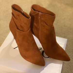 XOXO Ankle boots